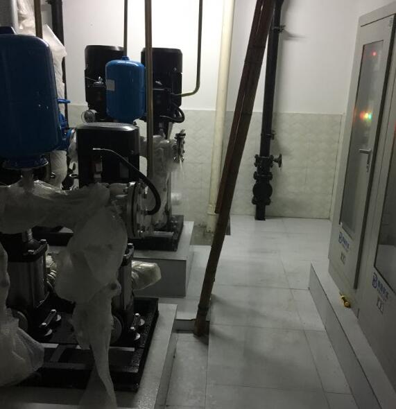 ȫ�Ԅӹ�ˮ�O���ڸߌӽ����еđ��Ã�(y��u)��